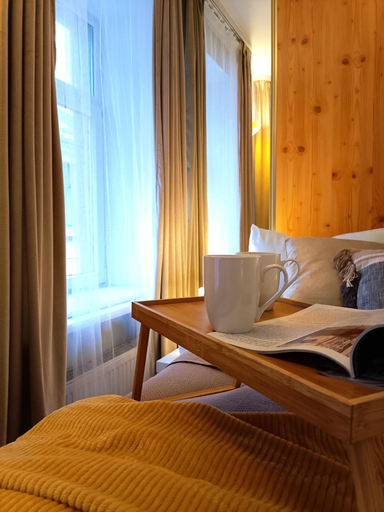 Two Bedroom Apartment In Old Town, Up To 6 Guests Riga Ngoại thất bức ảnh